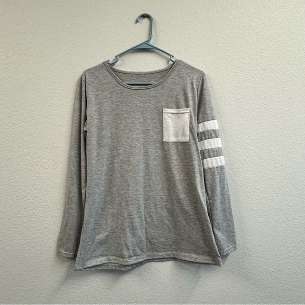 Cozy Gray Long Sleeve Kids Tee with Pocket